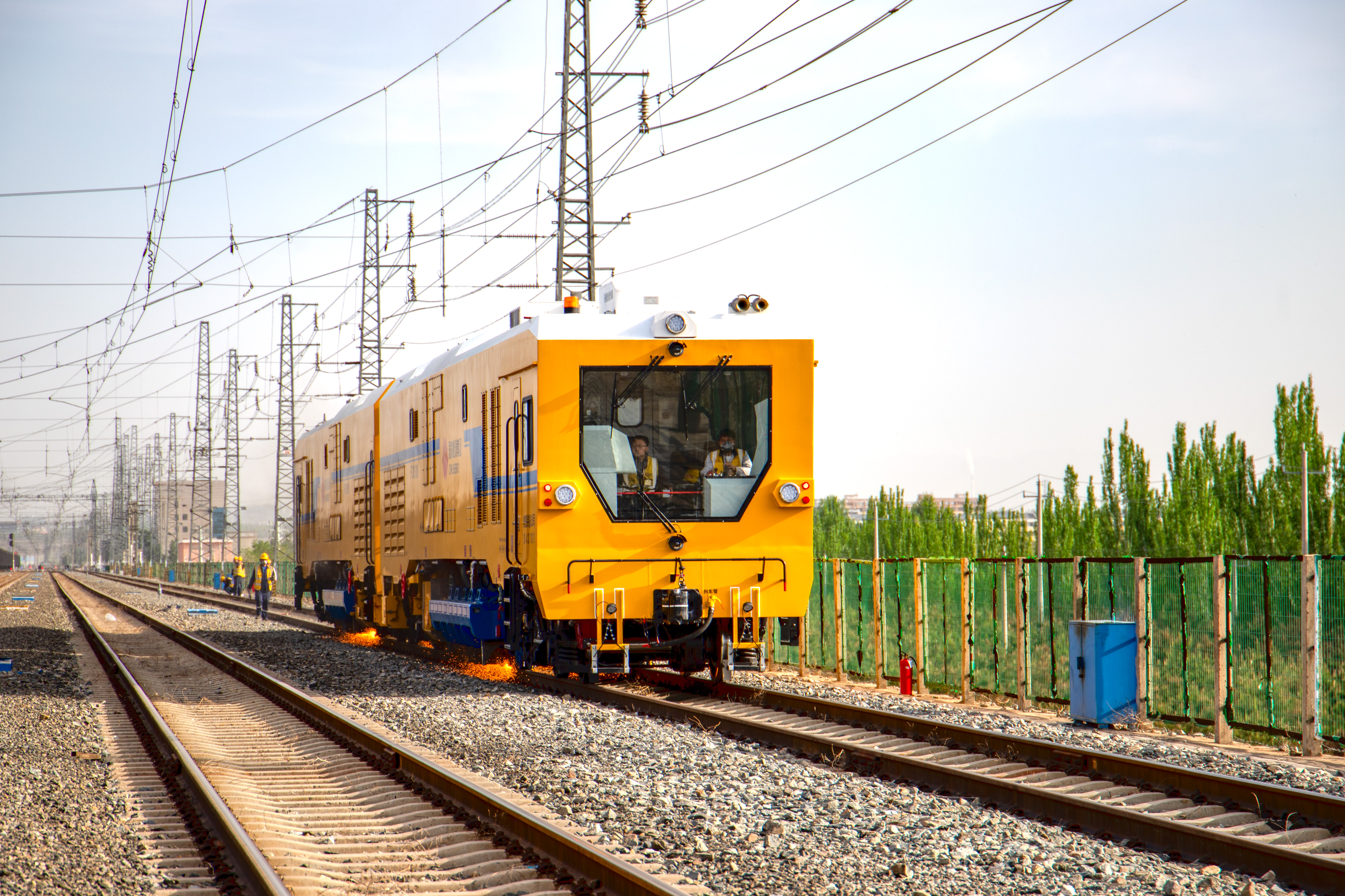 FCM-20K仿形道岔打磨車
