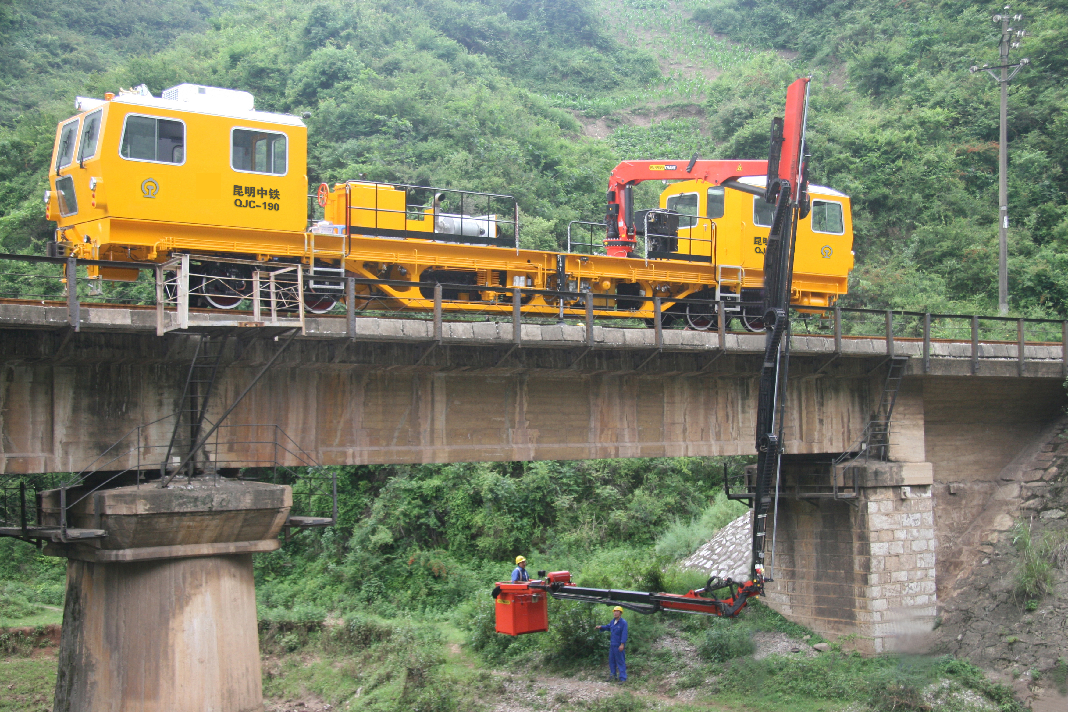 QJ-280（QJC-190）橋梁檢查車